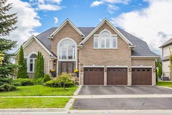 Check out this gorgeous example of a house available for sale in Vaughan from the Stephen Tar Team website. See even more listings like this one on our website.